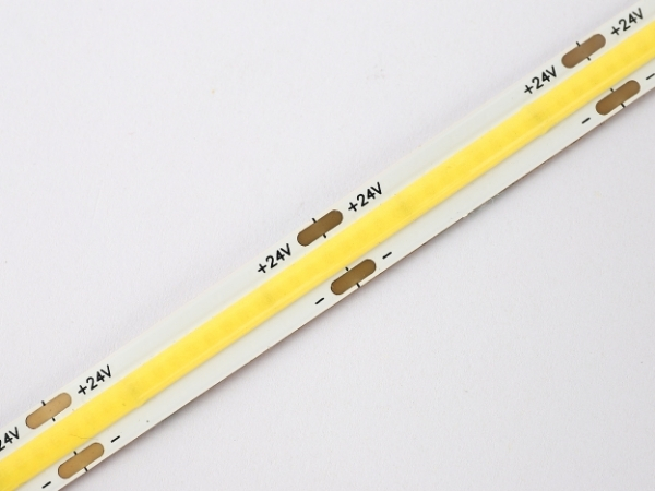 LED pásek COB 24V / 480LED / 11W / 3000K / IP20 / 8mm