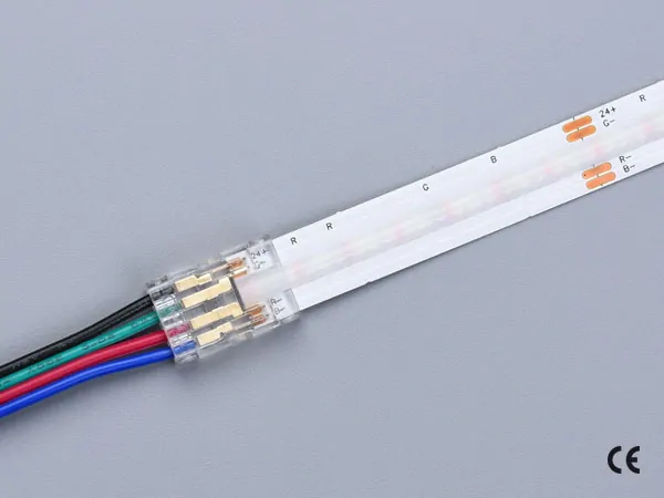4 pin KONEKTOR pro RGB COB & SMD LED pásky, typ: LED pásek ↔ připojovací KABEL, PCB 10mm