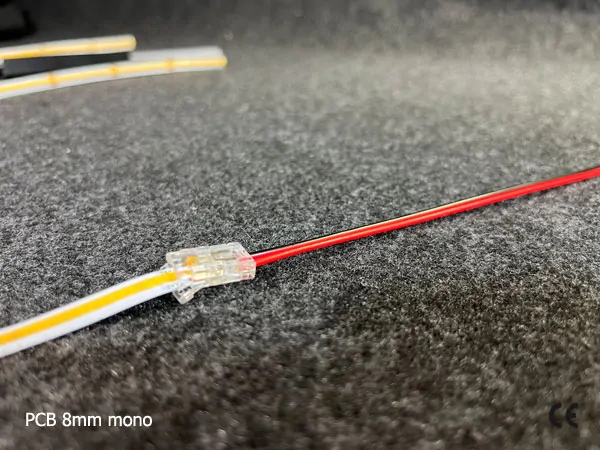 2 pin KONEKTOR pro MONO COB & SMD LED pásky, typ: LED pásek ↔ připojovací KABEL, PCB 8mm