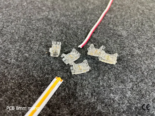 2 pin KONEKTOR pro MONO COB & SMD LED pásky, typ: LED pásek ↔ SVORKA pro přívodní vodič, PCB 8mm