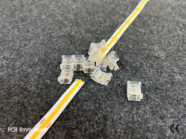 2 pin KONEKTOR pro MONO COB & SMD LED pásky, typ: LED pásek ↔ LED pásek, PCB 8mm