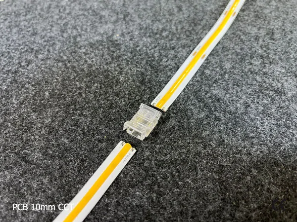 3 pin KONEKTOR pro CCT COB & SMD LED pásky, typ: LED pásek ↔ LED pásek, PCB 10mm